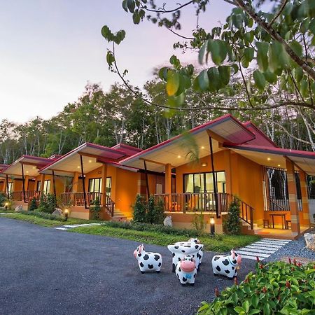 Infinite Resort And Cafe Krabi town Exteriör bild