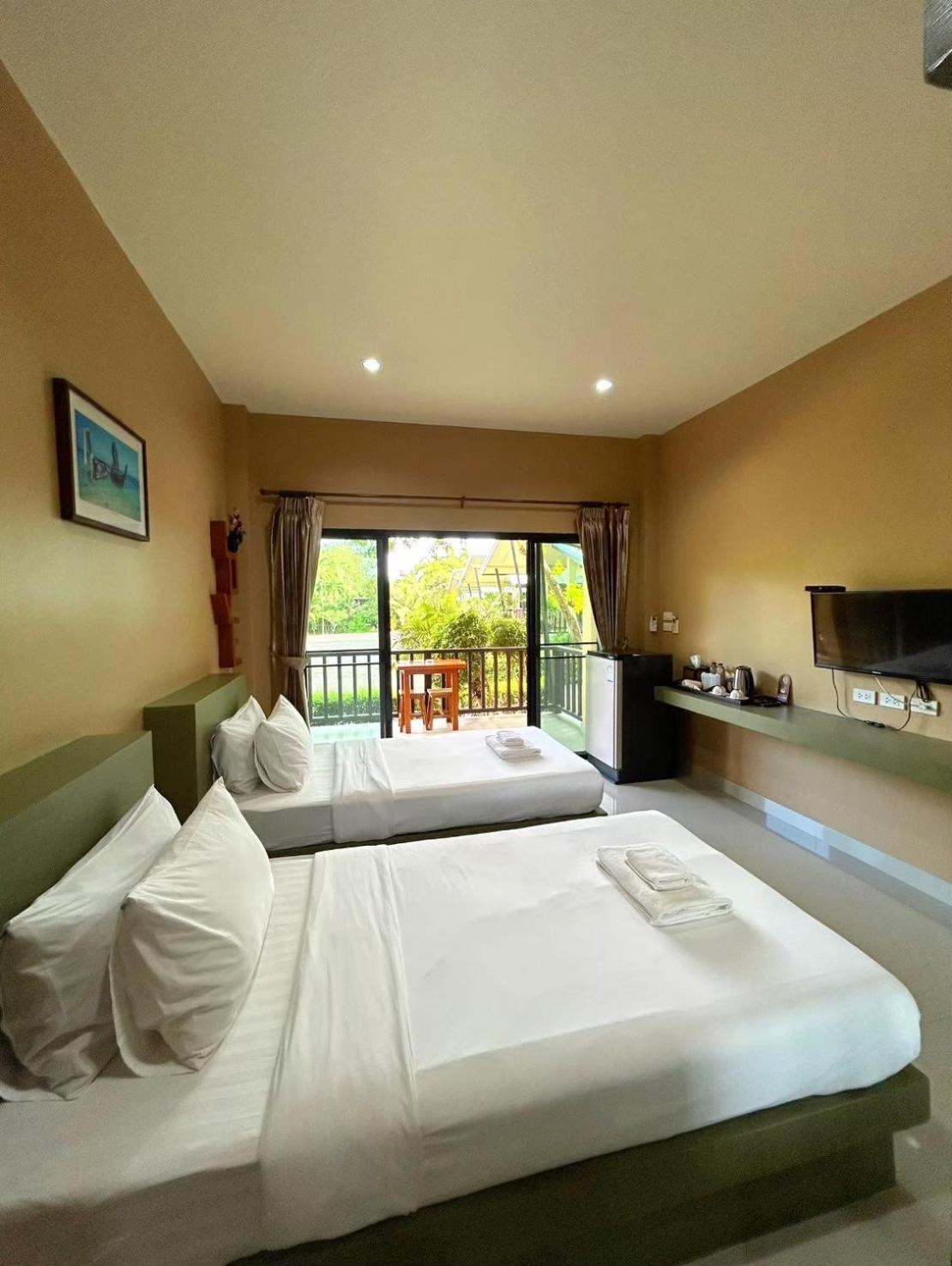 Infinite Resort And Cafe Krabi town Exteriör bild